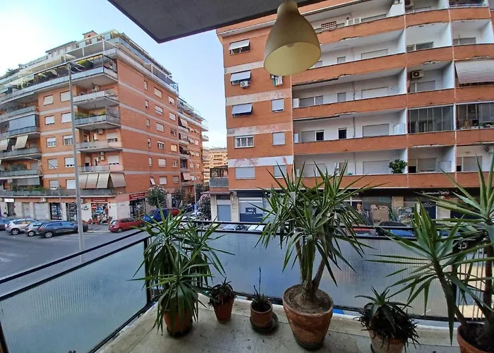 Apartament Tiburtina2000 *
